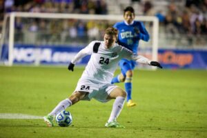 Julian Gressel providence college men's soccer